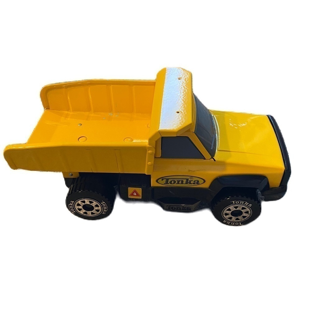 Vintage Tonka Pressed Metal Dump Truck Toy Yellow